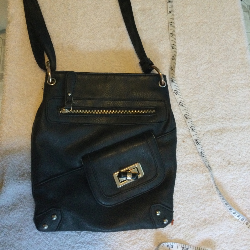 Maunces  black handbag with strap